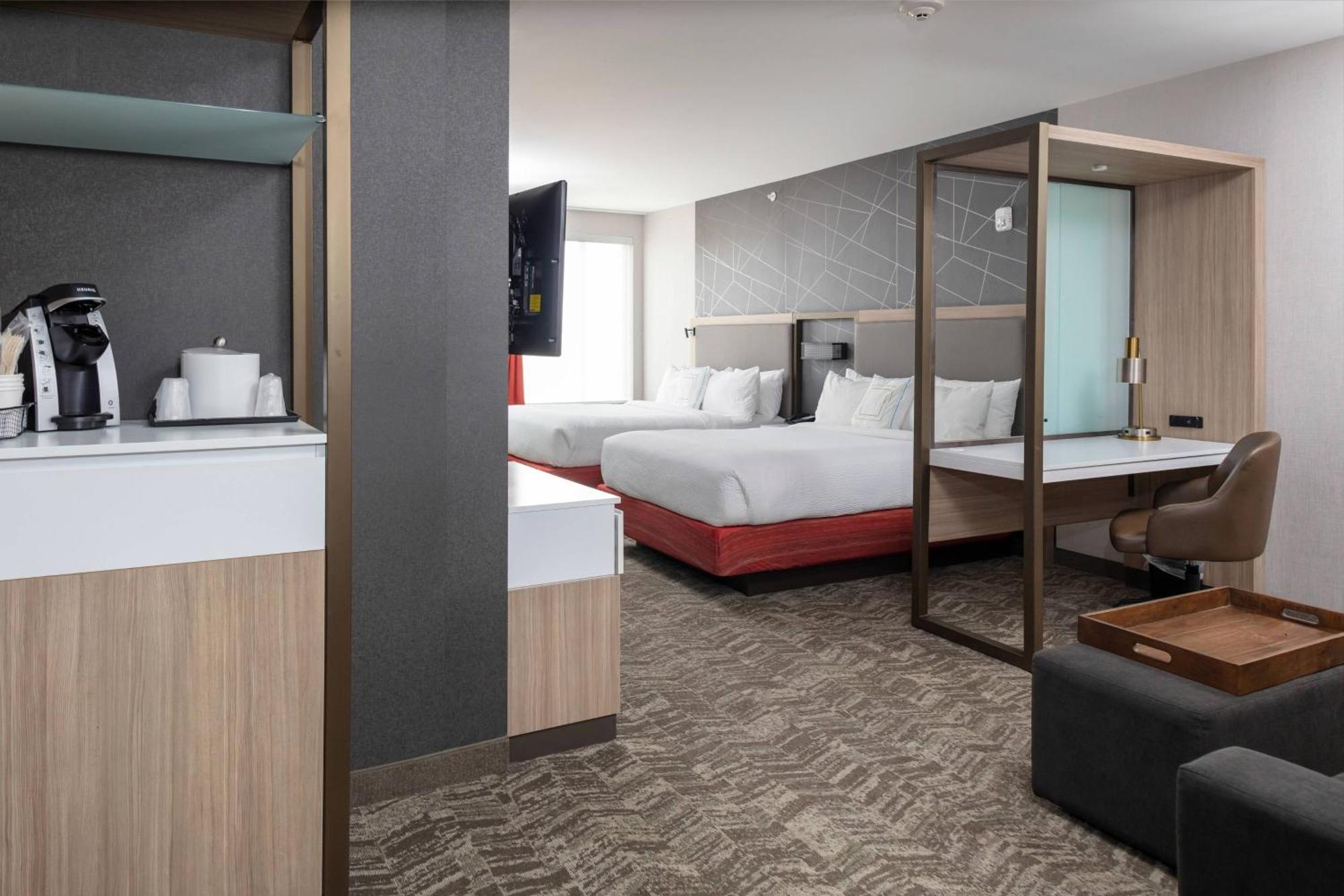 สปริงฮิลล์ สวีท เกรท ฟอลล์ Hotel เกรทฟอลส์ ภายนอก รูปภาพ